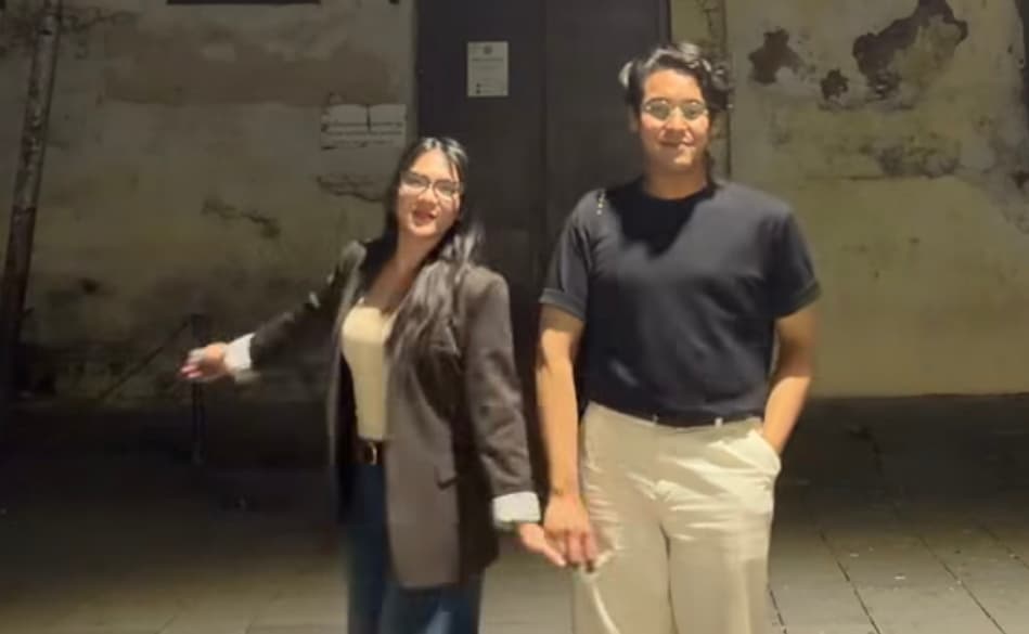 Pamer Momen Mesra di Kota Tua, Ardhito Pramono dan Davina Caramoy Makin Lengket Pamer Momen Mesra di Kota Tua, Ardhito Pramono dan Davina Caramoy Makin Lengket