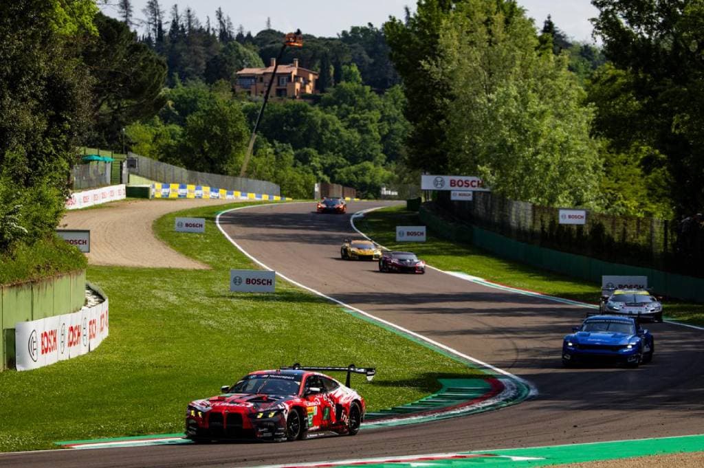 Penalti 5 Detik, Sean Gelael Terlempar dari Podium hingga Finis P5 di Imola Penalti 5 Detik, Sean Gelael Terlempar dari Podium hingga Finis P5 di Imola