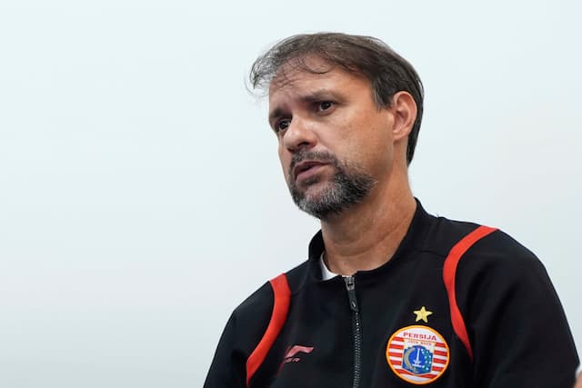 Mauricio Souza Bingung soal Masa Depan Pemain Persija, Andritany hingga Paulo Ricardo Terancam Pergi! Mauricio Souza Bingung soal Masa Depan Pemain Persija, Andritany hingga Paulo Ricardo Terancam Pergi!