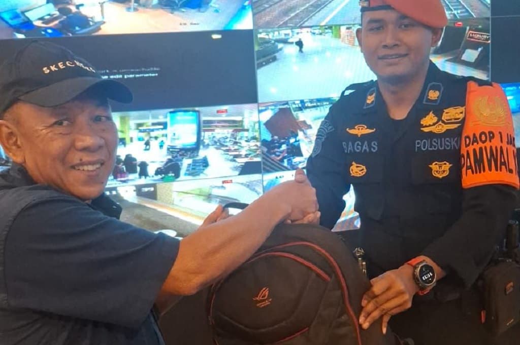 1.516 Barang Penumpang Tertinggal di Kereta Api selama 2026, Nilainya Capai Rp1,6 Miliar 1.516 Barang Penumpang Tertinggal di Kereta Api selama 2026, Nilainya Capai Rp1,6 Miliar