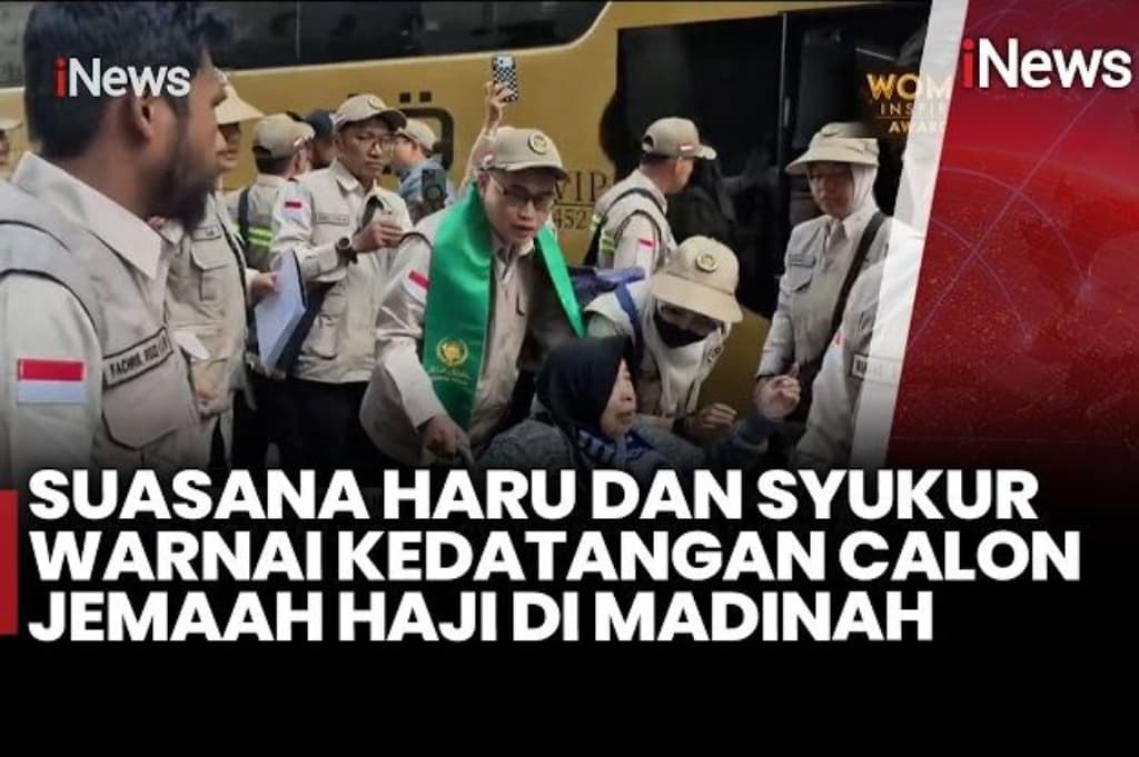 Haru! Jemaah Haji Indonesia Tiba di Madinah, Langsung Sujud Syukur Diiringi Selawat Haru! Jemaah Haji Indonesia Tiba di Madinah, Langsung Sujud Syukur Diiringi Selawat