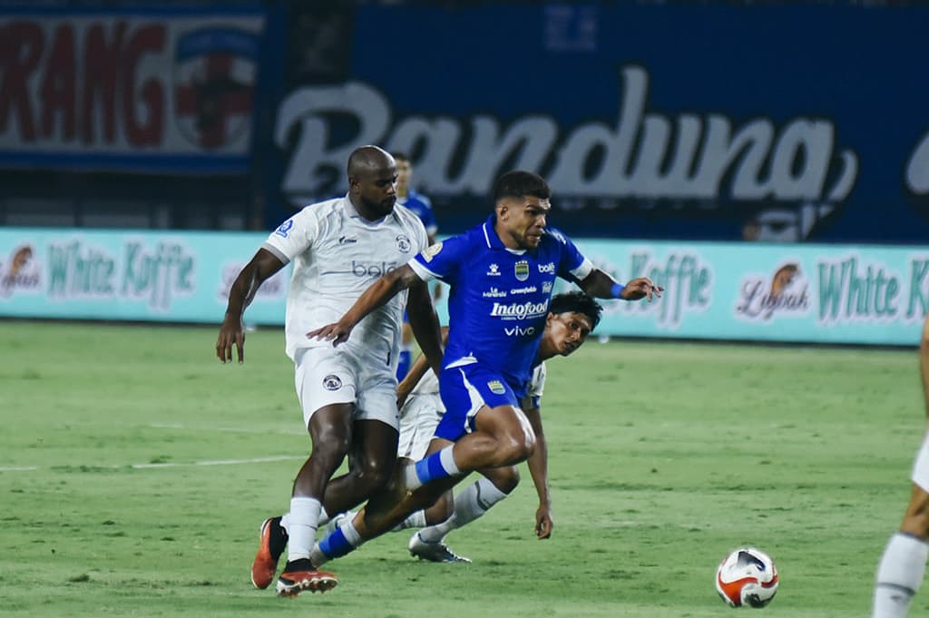 Hasil Persib vs Arema di Super League: Buang Banyak Peluang, Maung Bandung Gagal Menang! Hasil Persib vs Arema di Super League: Buang Banyak Peluang, Maung Bandung Gagal Menang!