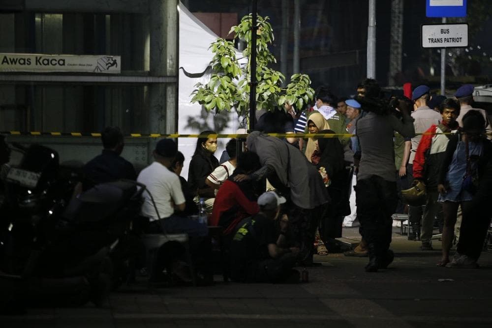 52 Korban Kecelakaan Kereta Dirawat di RSUD Kota Bekasi, Ini Daftarnya 52 Korban Kecelakaan Kereta Dirawat di RSUD Kota Bekasi, Ini Daftarnya