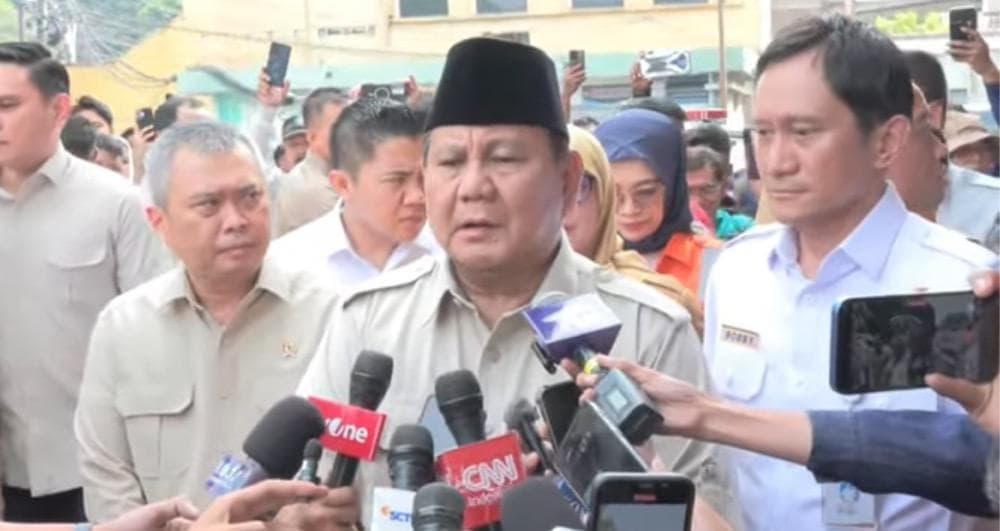 Prabowo Perintahkan Pembangunan Flyover dan Pos Jaga usai Kecelakaan Kereta di Bekasi Timur Prabowo Perintahkan Pembangunan Flyover dan Pos Jaga usai Kecelakaan Kereta di Bekasi Timur