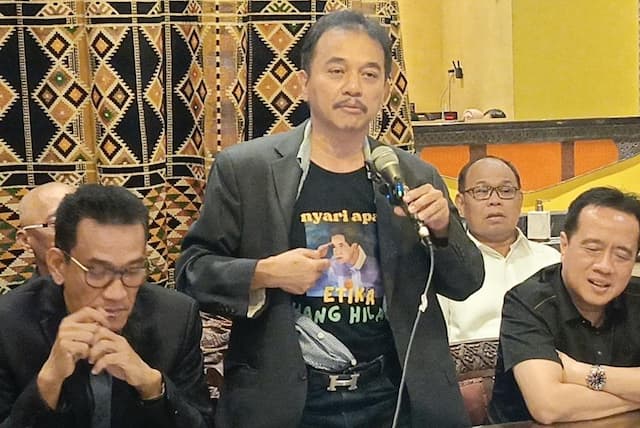 Roy Suryo Heran Rismon Sianipar Ungkit Kasus Panci: Perkara Sudah Inkrah! Roy Suryo Heran Rismon Sianipar Ungkit Kasus Panci: Perkara Sudah Inkrah!