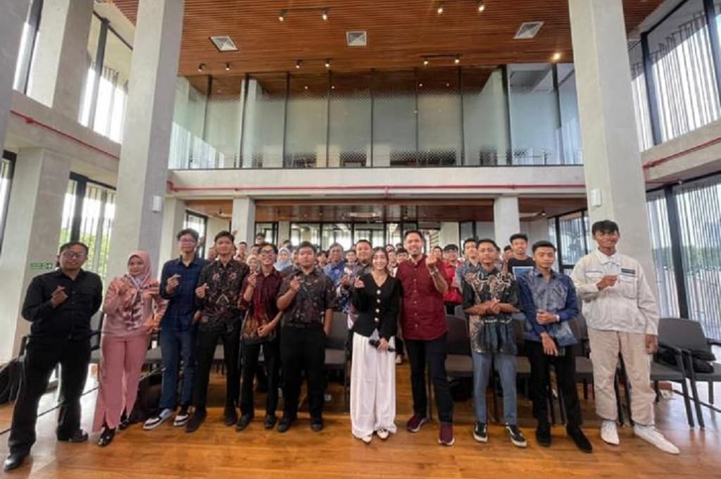 IDX Jawa Timur dan MNC Asset Management Gelar Sekolah Pasar Modal Reksa Dana IDX Jawa Timur dan MNC Asset Management Gelar Sekolah Pasar Modal Reksa Dana