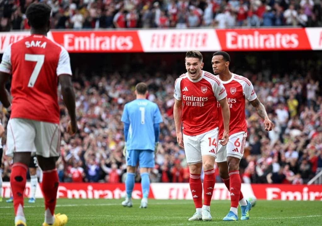 Hasil Lengkap Liga Inggris: Arsenal Hancurkan Fulham 3-0, Unggul 6 Poin dari Man City Hasil Lengkap Liga Inggris: Arsenal Hancurkan Fulham 3-0, Unggul 6 Poin dari Man City