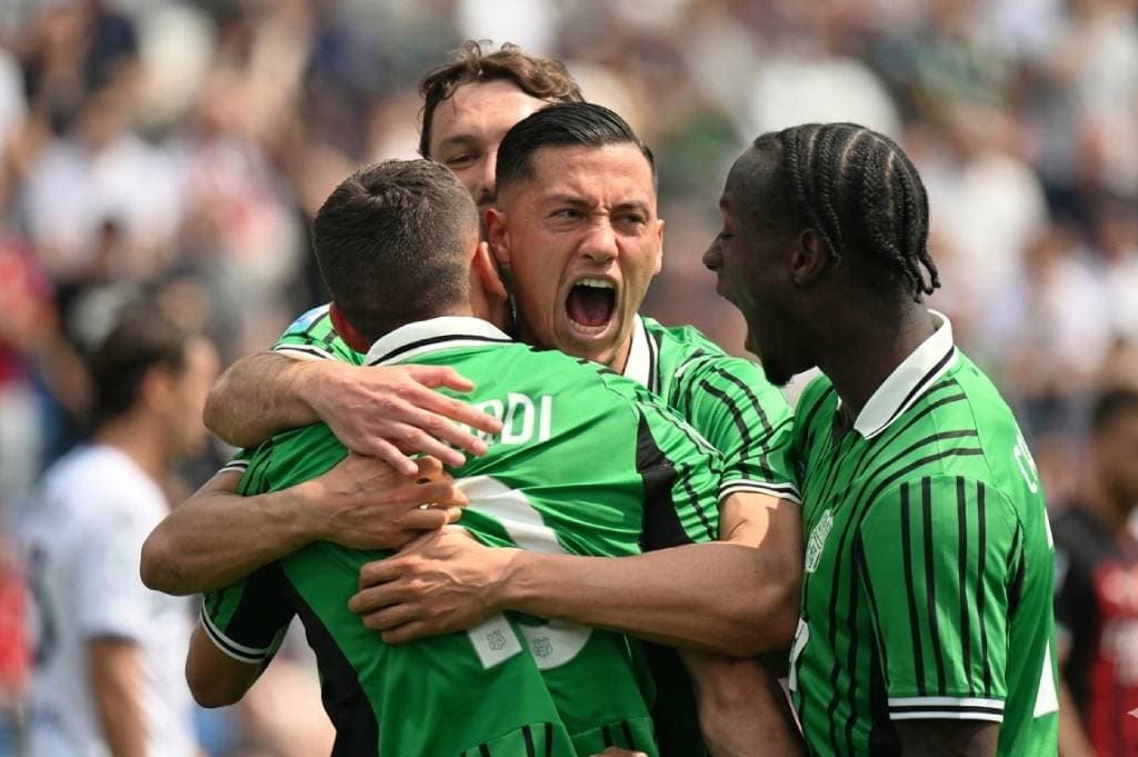 Hasil Liga Italia: Tampil Solid, Jay Idzes Bawa Sassuolo Tumbangkan AC Milan Hasil Liga Italia: Tampil Solid, Jay Idzes Bawa Sassuolo Tumbangkan AC Milan