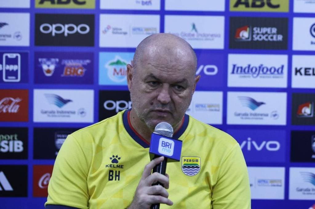 Bojan Hodak Absen Saat Lawan PSM, Sinyal Persib Kalah? Bojan Hodak Absen Saat Lawan PSM, Sinyal Persib Kalah?