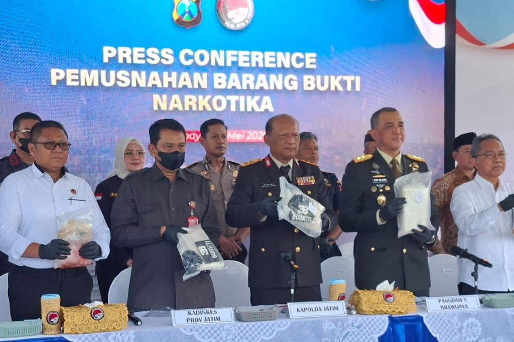 2.851 Orang Ditangkap terkait Kasus Narkoba di Jatim, Surabaya Jadi Zona Hitam 2.851 Orang Ditangkap terkait Kasus Narkoba di Jatim, Surabaya Jadi Zona Hitam