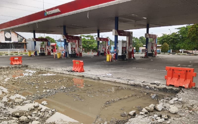 Rest Area KM 21 Tol Jagorawi Arah Jakarta Direnovasi, SPBU Tutup Sementara Rest Area KM 21 Tol Jagorawi Arah Jakarta Direnovasi, SPBU Tutup Sementara