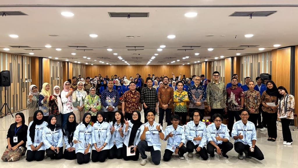Galeri Investasi Binaan MNC Sekuritas Universitas MH Thamrin Ajak Mahasiswa Jadi Investor Adaptif Galeri Investasi Binaan MNC Sekuritas Universitas MH Thamrin Ajak Mahasiswa Jadi Investor Adaptif