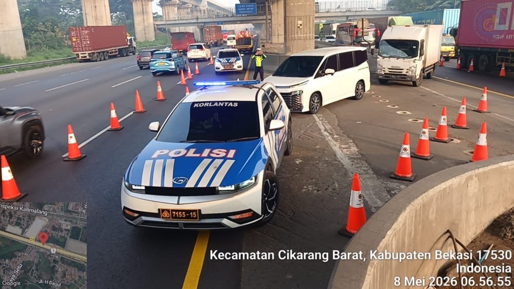 Ada Pemeliharaan Jalan, Jasa Marga Berlakukan Contraflow di Tol Jakarta-Cikampek Ada Pemeliharaan Jalan, Jasa Marga Berlakukan Contraflow di Tol Jakarta-Cikampek