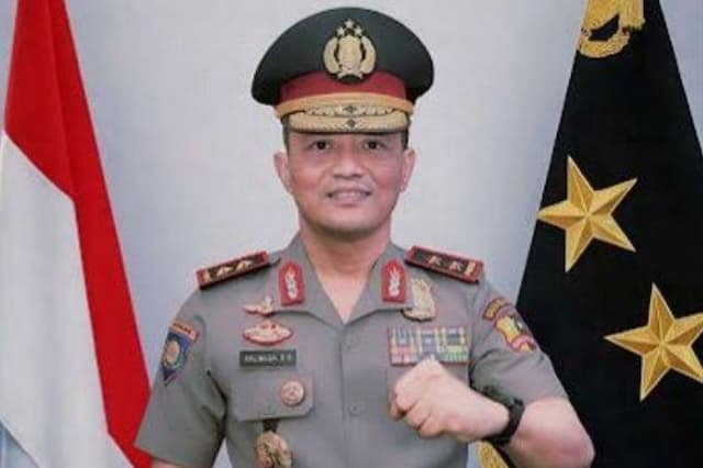 Sosok Irjen Kalingga Rendra Raharja, Diberi Amanah Baru Jadi Kapolda NTB Sosok Irjen Kalingga Rendra Raharja, Diberi Amanah Baru Jadi Kapolda NTB