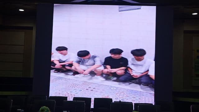 321 WNA Sindikat Judol di Hayam Wuruk Dipindah ke Imigrasi, Ini Alasannya 321 WNA Sindikat Judol di Hayam Wuruk Dipindah ke Imigrasi, Ini Alasannya