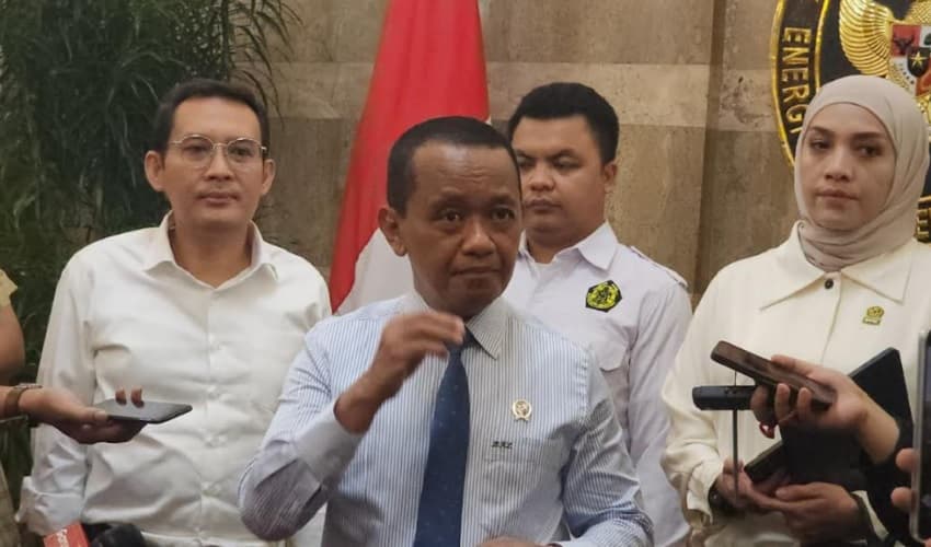 Bahlil Ungkap Alasan bakal Pungut Pajak Ekspor Nikel, Singgung Minimnya Proyek Hilirisasi Bahlil Ungkap Alasan bakal Pungut Pajak Ekspor Nikel, Singgung Minimnya Proyek Hilirisasi
