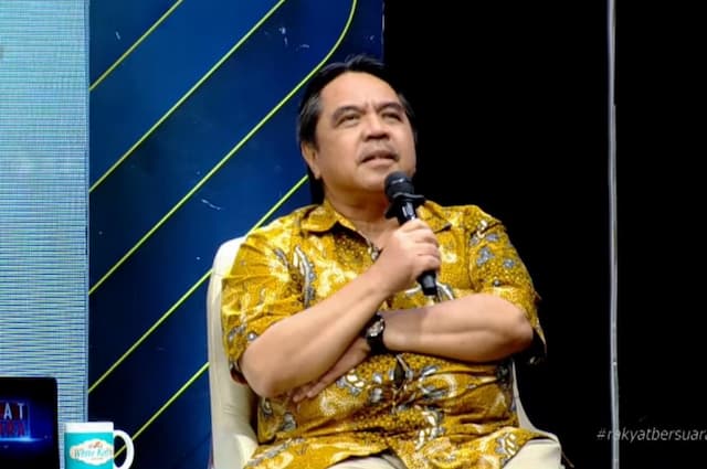 Ade Armando Klaim Ada Pihak yang Ingin Jebloskan Dirinya ke Penjara Ade Armando Klaim Ada Pihak yang Ingin Jebloskan Dirinya ke Penjara