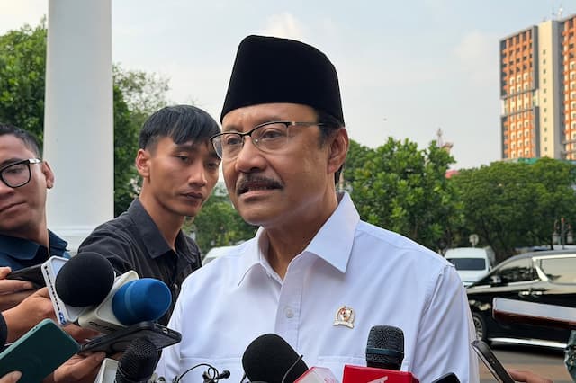 Tegas! Mensos Coret 11.000 Penerima Bansos yang Main Judol Tahun Ini Tegas! Mensos Coret 11.000 Penerima Bansos yang Main Judol Tahun Ini