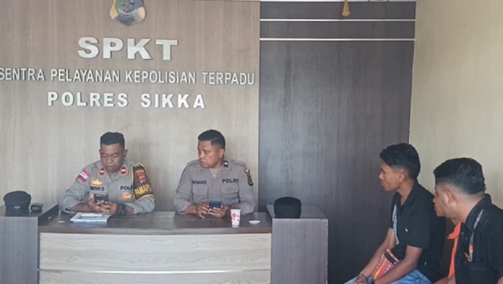 Oknum Polisi di Sikka Diduga Aniaya Siswa SMP, Korban Dipukul usai Ditilang Oknum Polisi di Sikka Diduga Aniaya Siswa SMP, Korban Dipukul usai Ditilang