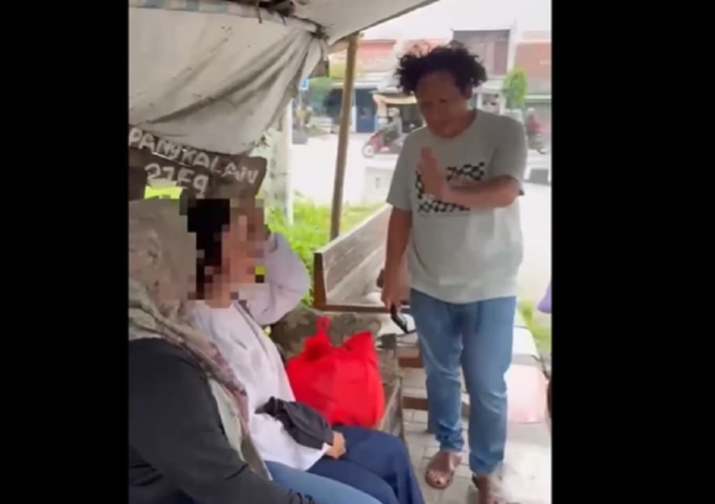 Mahasiswi Bunuh Bayi di Kamar Kos Tegal Ditangkap, Polisi Buru Sang Pacar Mahasiswi Bunuh Bayi di Kamar Kos Tegal Ditangkap, Polisi Buru Sang Pacar