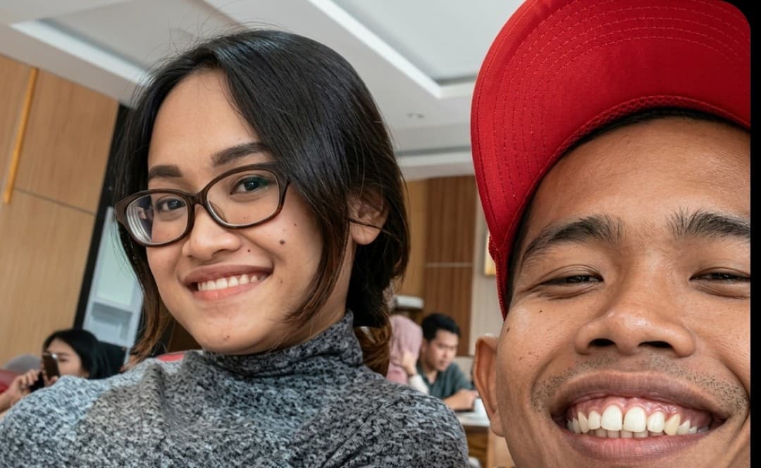 Karen Hertatum Ungkap Dede Sunandar Jatuhkan Talak Lewat Telepon Karen Hertatum Ungkap Dede Sunandar Jatuhkan Talak Lewat Telepon