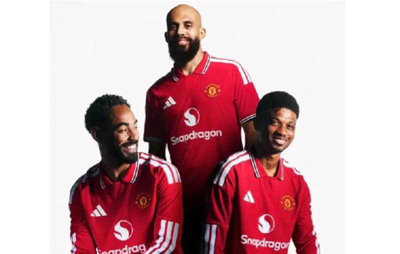 Jersey Baru MU 2026-2027 Bikin Fans Heboh, Nuansa Klasik 70-an Banjir Pujian Jersey Baru MU 2026-2027 Bikin Fans Heboh, Nuansa Klasik 70-an Banjir Pujian