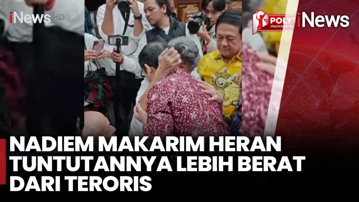 Momen Nadiem Makarim Menangis di Pelukan Istri usai Dituntut 18 Tahun Penjara dan Bayar Rp5,6 Triliun Momen Nadiem Makarim Menangis di Pelukan Istri usai Dituntut 18 Tahun Penjara dan Bayar Rp5,6 Triliun