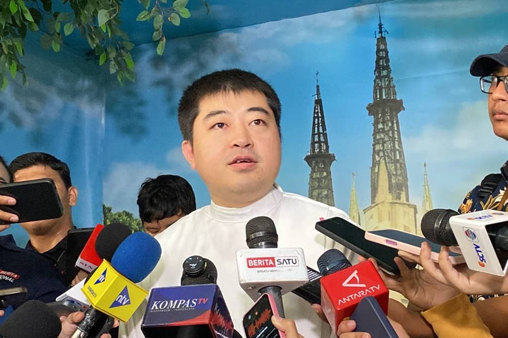 Misa Kenaikan Yesus Kristus, Katedral Jakarta Tampung 2.300 Jemaat Tiap Sesi Misa Kenaikan Yesus Kristus, Katedral Jakarta Tampung 2.300 Jemaat Tiap Sesi