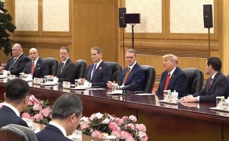 Daftar 15 CEO AS Diajak Trump ke China, Kekayaaan Gabungan Tembus Rp17.500 Triliun Daftar 15 CEO AS Diajak Trump ke China, Kekayaaan Gabungan Tembus Rp17.500 Triliun