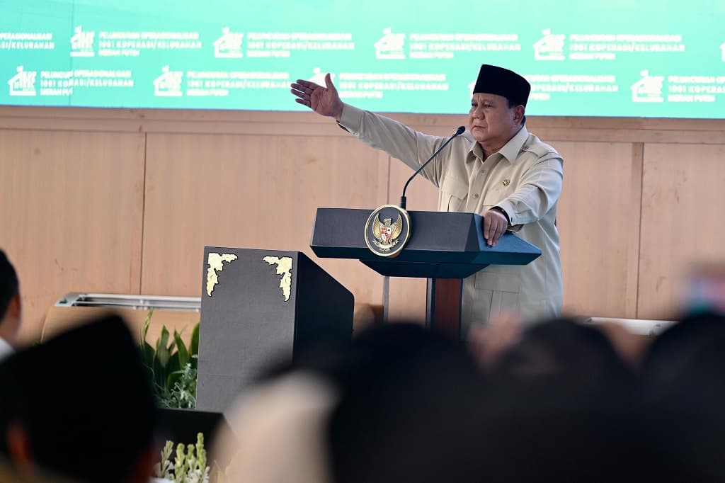 Prabowo Peringatkan Aparat Jangan Jadi Beking Narkoba hingga Judi: Harus Bersihkan Diri! Prabowo Peringatkan Aparat Jangan Jadi Beking Narkoba hingga Judi: Harus Bersihkan Diri!