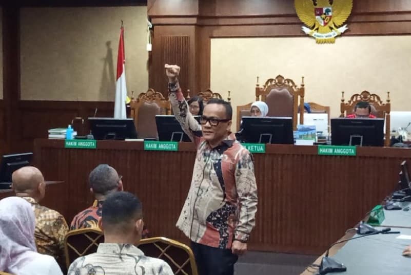 Eks Wamenaker Noel Ebenezer Berharap Dituntut Ringan dalam Kasus Pemerasan Sertifikasi K3 Eks Wamenaker Noel Ebenezer Berharap Dituntut Ringan dalam Kasus Pemerasan Sertifikasi K3