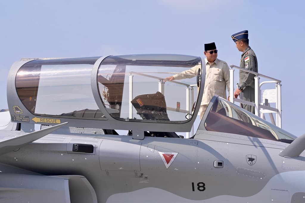 Prabowo Tegaskan Pentingnya Penguatan Pertahanan: Syarat Utama Jaga Stabilitas dan Kedaulatan Prabowo Tegaskan Pentingnya Penguatan Pertahanan: Syarat Utama Jaga Stabilitas dan Kedaulatan