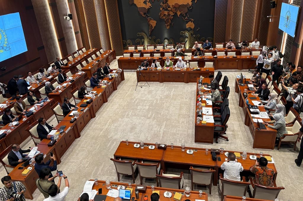 Komdigi Blokir 13.000 Nomor Telepon Penipuan, Ada yang Pura-Pura Jadi Anggota DPR Komdigi Blokir 13.000 Nomor Telepon Penipuan, Ada yang Pura-Pura Jadi Anggota DPR