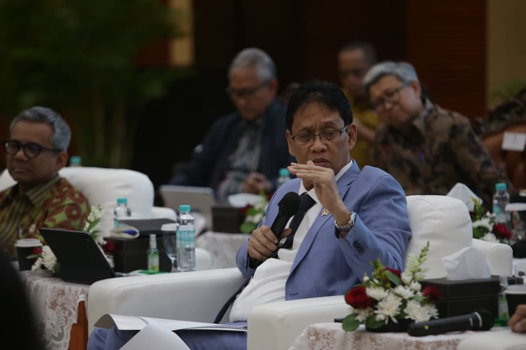 Purbaya Tarik Utang Rp305,5 Triliun, Setara 36,7 Persen dari Target APBN 2026 Purbaya Tarik Utang Rp305,5 Triliun, Setara 36,7 Persen dari Target APBN 2026