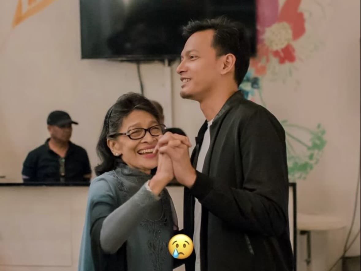 Innalillahi, Ibunda Fedi Nuril Meninggal Dunia Innalillahi, Ibunda Fedi Nuril Meninggal Dunia