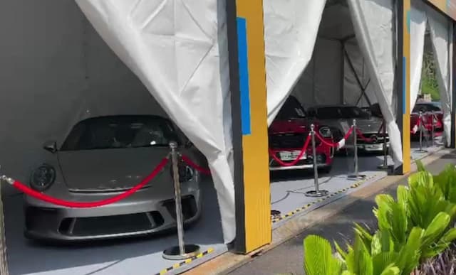 Intip Koleksi Mobil Mewah Harvey Moeis di BPA Fair 2026, Ada Mini Cooper hingga Mercedes-Benz Intip Koleksi Mobil Mewah Harvey Moeis di BPA Fair 2026, Ada Mini Cooper hingga Mercedes-Benz