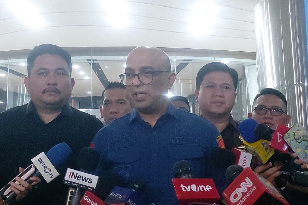 Kejagung Sebut Ada Keterlibatan Penyelenggara Negara di Kasus Korupsi Izin Tambang Kalbar Kejagung Sebut Ada Keterlibatan Penyelenggara Negara di Kasus Korupsi Izin Tambang Kalbar