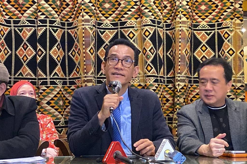 Pengacara Desak Polda Metro Hentikan Perkara Roy Suryo cs: Tak Layak Ditindaklanjuti Pengacara Desak Polda Metro Hentikan Perkara Roy Suryo cs: Tak Layak Ditindaklanjuti