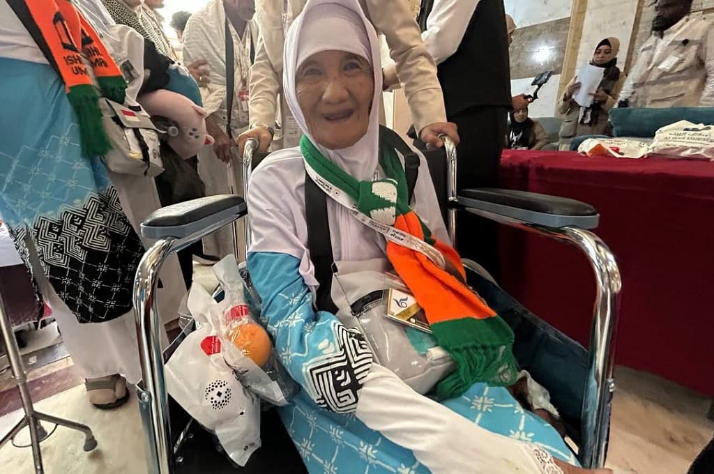 Kisah Mbah Marsiyah Jemaah Umur 105 Tahun, Pergi Haji Berkat Tabungan di Kaleng Bekas Kisah Mbah Marsiyah Jemaah Umur 105 Tahun, Pergi Haji Berkat Tabungan di Kaleng Bekas