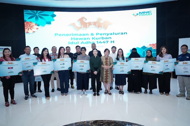 MNC Peduli Bersama Unit Bisnis dan Mitra Usaha MNC Group Salurkan 63 Hewan Kurban MNC Peduli Bersama Unit Bisnis dan Mitra Usaha MNC Group Salurkan 63 Hewan Kurban
