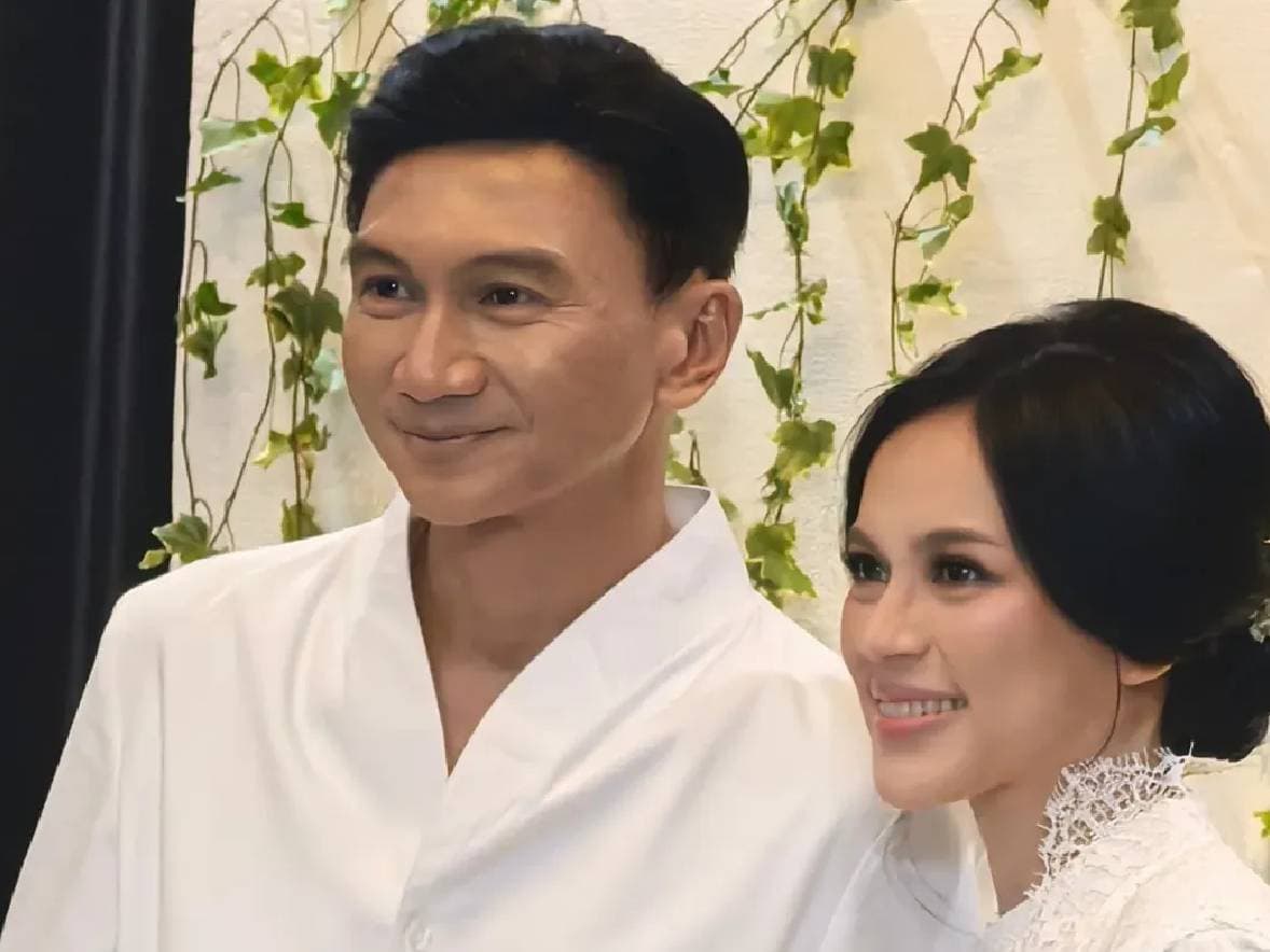 Sah! Anji Manji Resmi Menikah dengan Dena Desy Hari Ini Sah! Anji Manji Resmi Menikah dengan Dena Desy Hari Ini