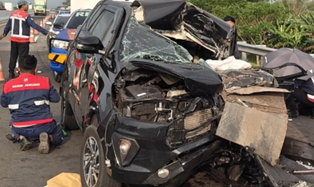 Kondisi Terkini Anggota DPR Gus Hilman usai Kecelakaan di Tol Paspro, Mobil Hancur! Kondisi Terkini Anggota DPR Gus Hilman usai Kecelakaan di Tol Paspro, Mobil Hancur!