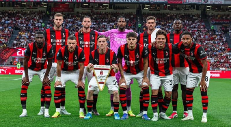 Juventus dan AC Milan Gagal ke Liga Champions: Aib Terbesar dalam 35 Tahun! Juventus dan AC Milan Gagal ke Liga Champions: Aib Terbesar dalam 35 Tahun!