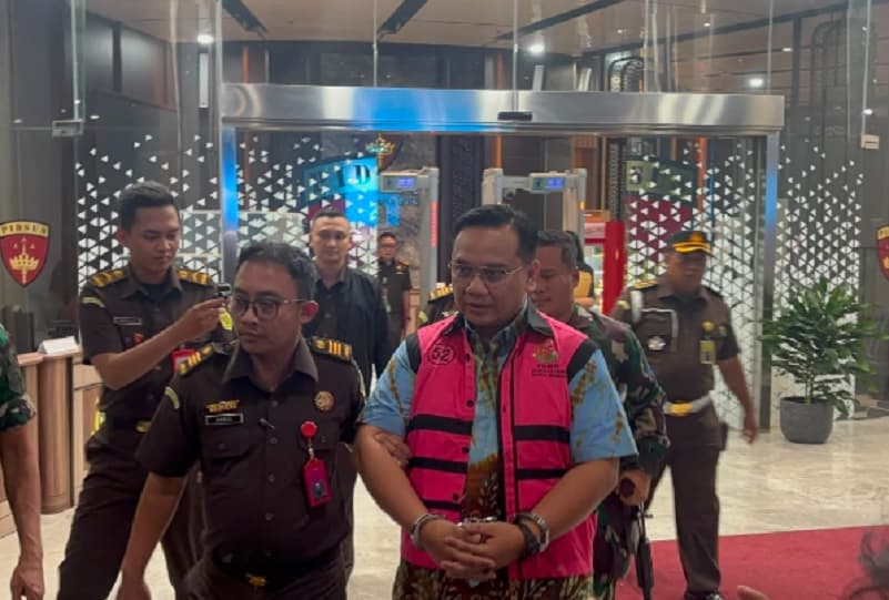 Kejagung Ungkap Peran Eks Anggota Ombudsman Yeka Hendra dalam Kasus Perintangan Penyidikan Kejagung Ungkap Peran Eks Anggota Ombudsman Yeka Hendra dalam Kasus Perintangan Penyidikan
