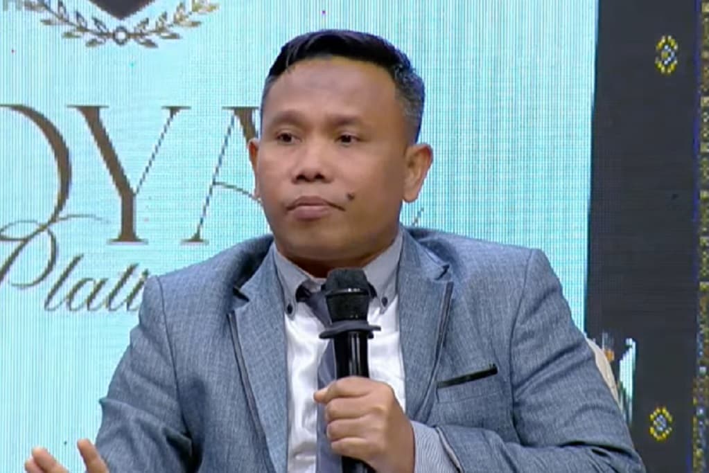 Khozinudin soal Kasus Ijazah: Penanganan Perkara Harus Mengacu Hukum, Bukan Kehendak Jokowi Khozinudin soal Kasus Ijazah: Penanganan Perkara Harus Mengacu Hukum, Bukan Kehendak Jokowi