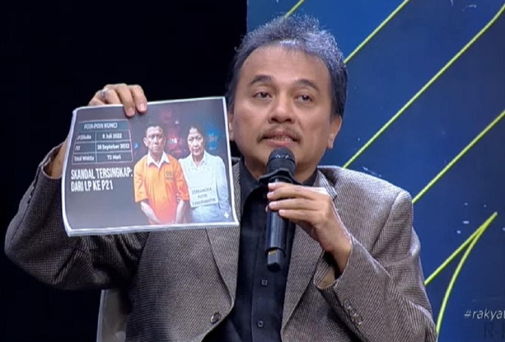 Roy Suryo Bandingkan Kasus Ijazah Jokowi dengan Perkara Sambo-Jessica Wongso, Heran Belum P21 Roy Suryo Bandingkan Kasus Ijazah Jokowi dengan Perkara Sambo-Jessica Wongso, Heran Belum P21