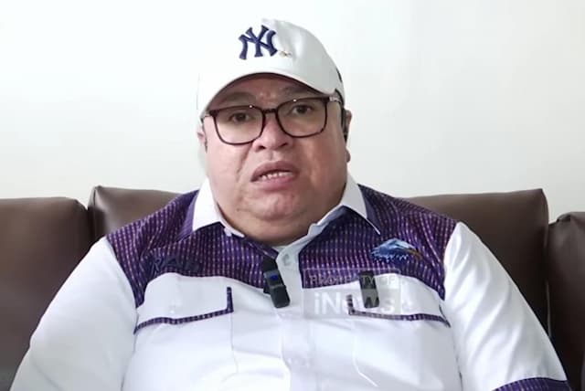 Razman Duga Isu Ijazah Palsu Sengaja Digulirkan: Buat Lemahkan Dukungan Rakyat ke Jokowi-Gibran Razman Duga Isu Ijazah Palsu Sengaja Digulirkan: Buat Lemahkan Dukungan Rakyat ke Jokowi-Gibran