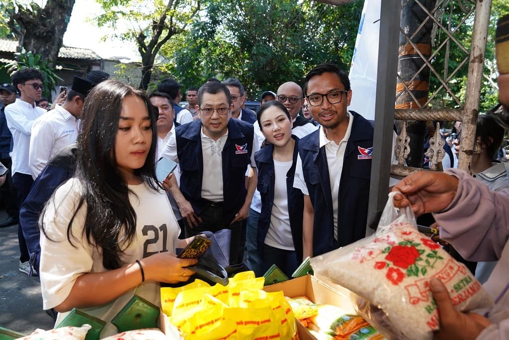 Warga Paseban Serbu Warung Murah dan Cek Kesehatan Gratis Partai Perindo: Bermanfaat Banget! Warga Paseban Serbu Warung Murah dan Cek Kesehatan Gratis Partai Perindo: Bermanfaat Banget!