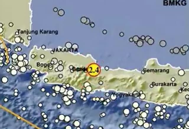 Gempa Dangkal Getarkan Cirebon Jabar, Cek Magnitudonya! Gempa Dangkal Getarkan Cirebon Jabar, Cek Magnitudonya!