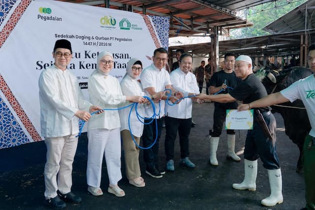 Rohis Pegadaian Distribusikan 4.500 Paket Daging Kurban: Satu Ketulusan Sejuta Kemanfaatan Rohis Pegadaian Distribusikan 4.500 Paket Daging Kurban: Satu Ketulusan Sejuta Kemanfaatan